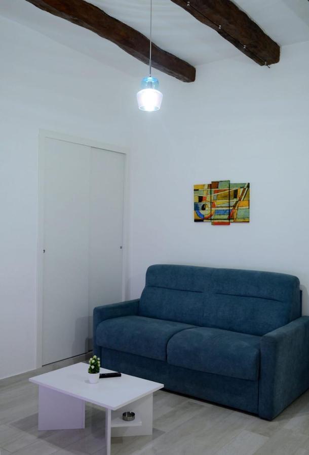 Al Teatro Verdi Luxury Apartment Salerno Exterior foto